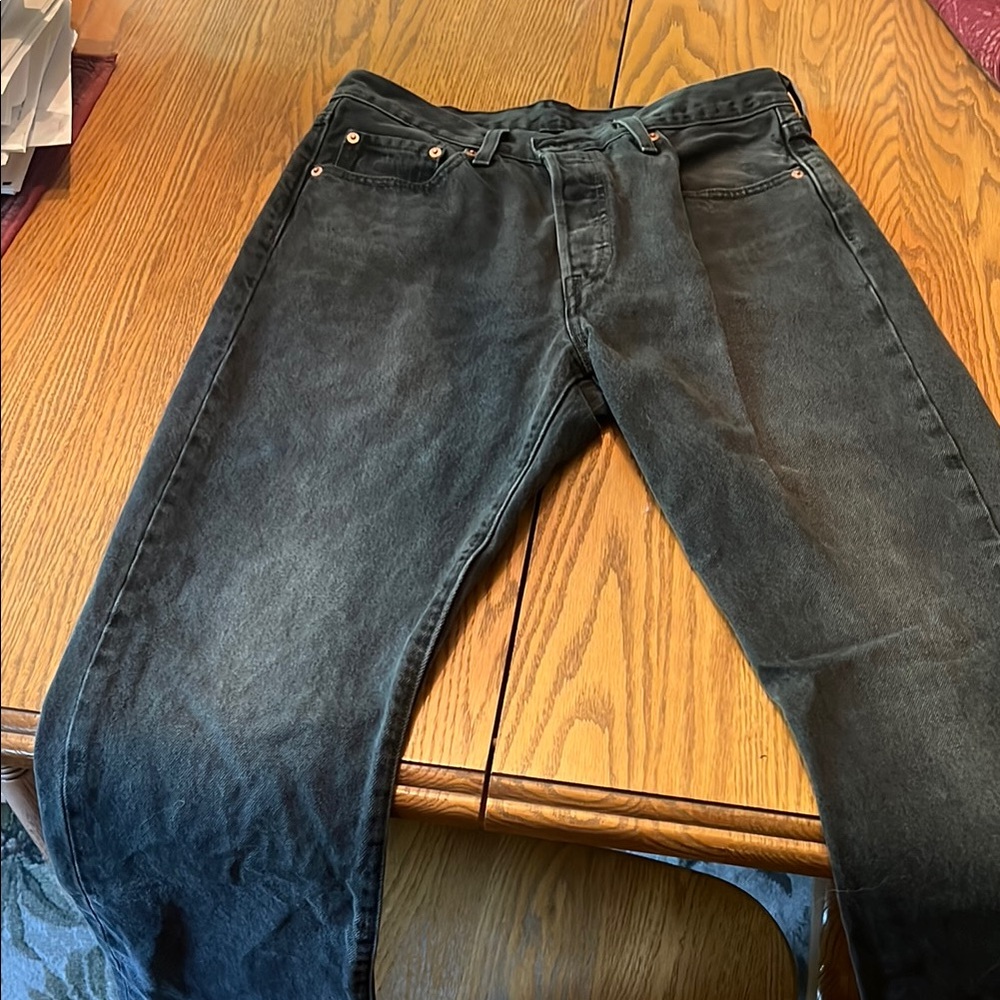 Levi's Women's Straight Leg Jeans — Black Wash - Picture 9 of 12
